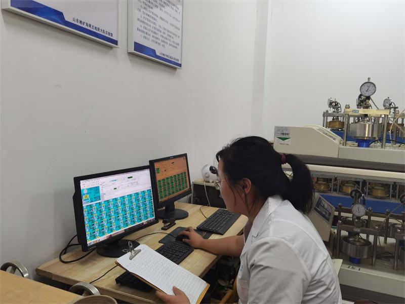 公司同002A：土工試驗甲級，可以承擔(dān)甲級及以下工程勘察資格所能承擔(dān)工程勘察項目的土工試驗任務(wù)； 聯(lián)系人：任玲，電話：18653883892(圖3)