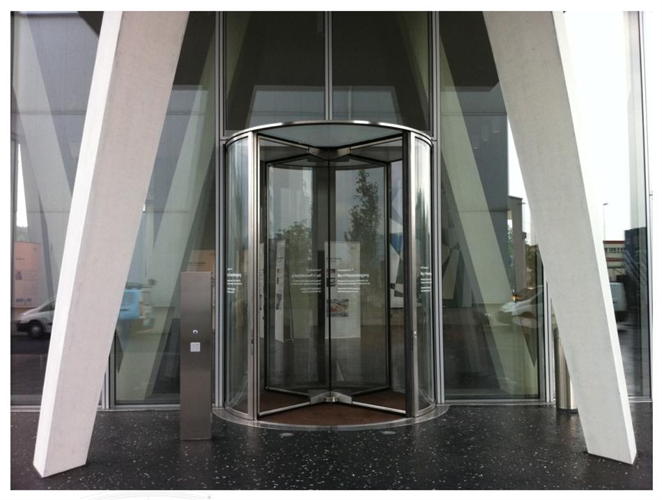 “水晶旋轉門”讓建筑、裝飾設計師更加自如！(圖2)